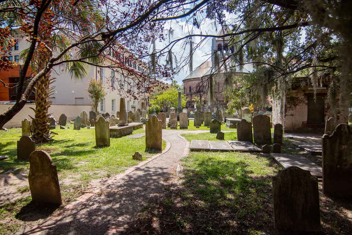 18th Century Memorials
