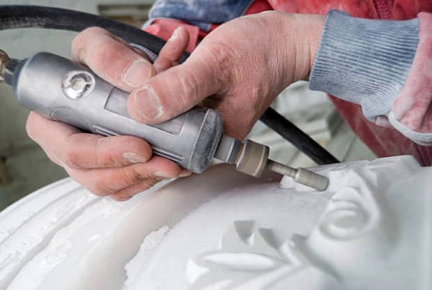 A drill doing an engraving